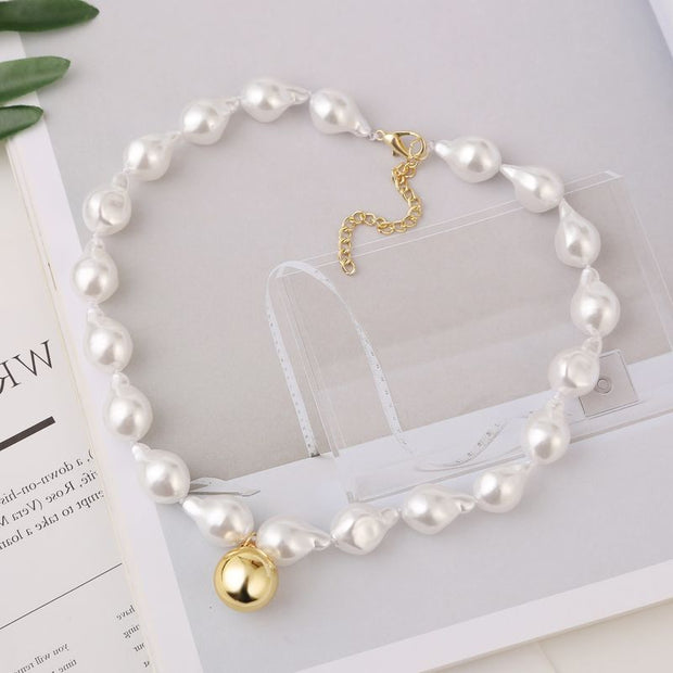 Stilig smykkesett med perler