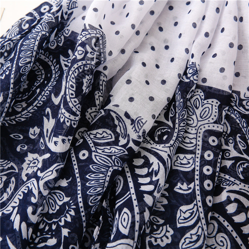 PRINTET POLKA STIL SKJERF