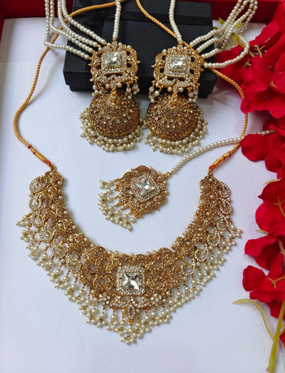 GOLDEN SHINY JEWELERY SET