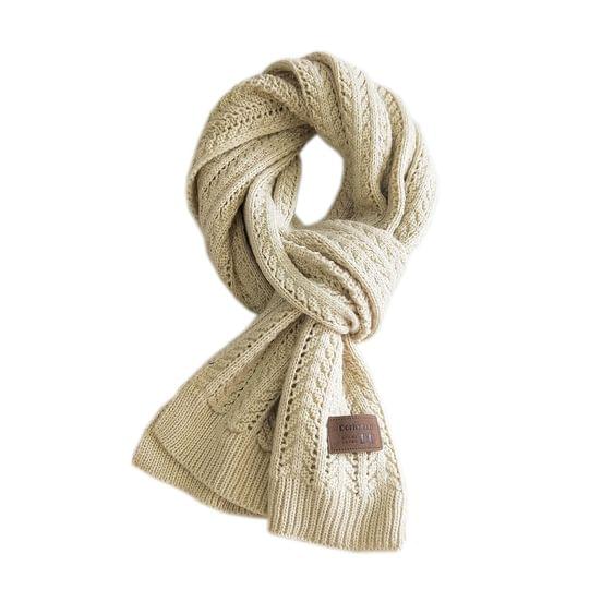 Flettestrikket ull skjerf