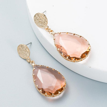 DRÅPEFORMET VAKKERT ØREPYNT