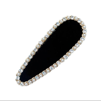 BLACK VELVET PEARL HÅRSPENNE