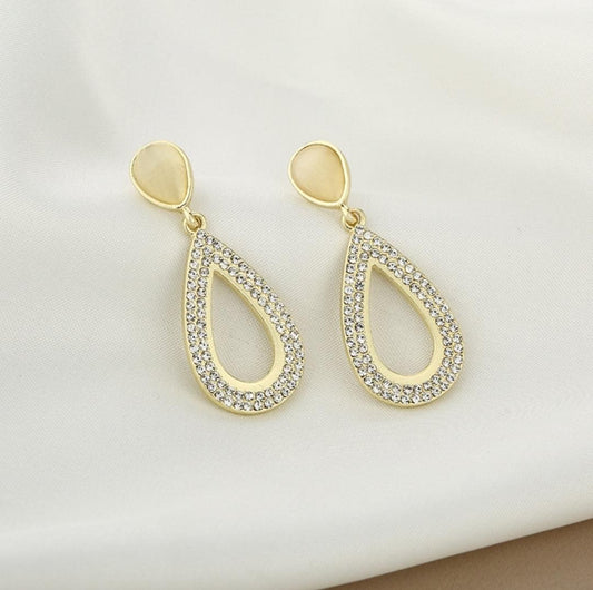 LEGERINGSDRAPE MÅKE ØREPYNT