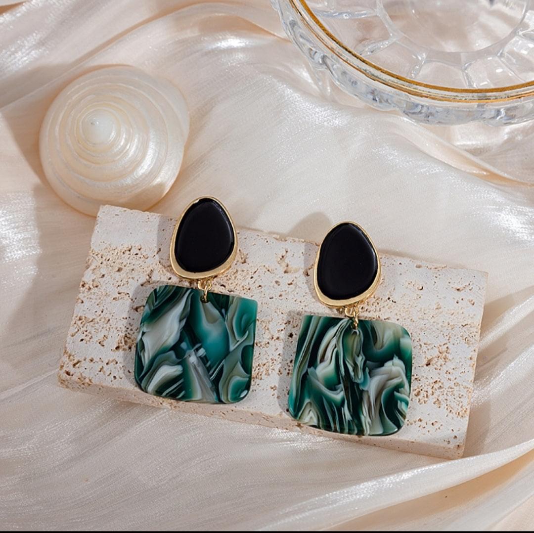 ACRYLIC PENDANT ØREPYNT