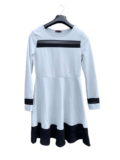 A-lineskåret kjole i polyester