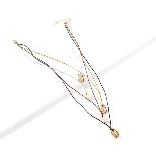 Halskjede med tråder og skjell | Youtrend