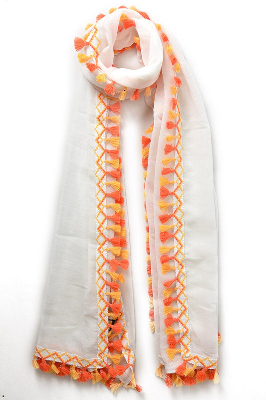 HVIT SKJERF MED DUSKER