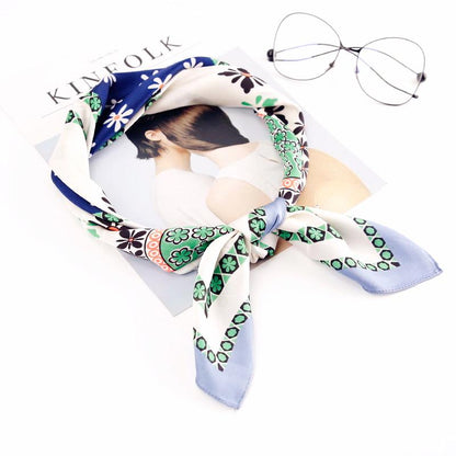 Tørkle med Blomster print i Satin Silk Blå | Youtrend