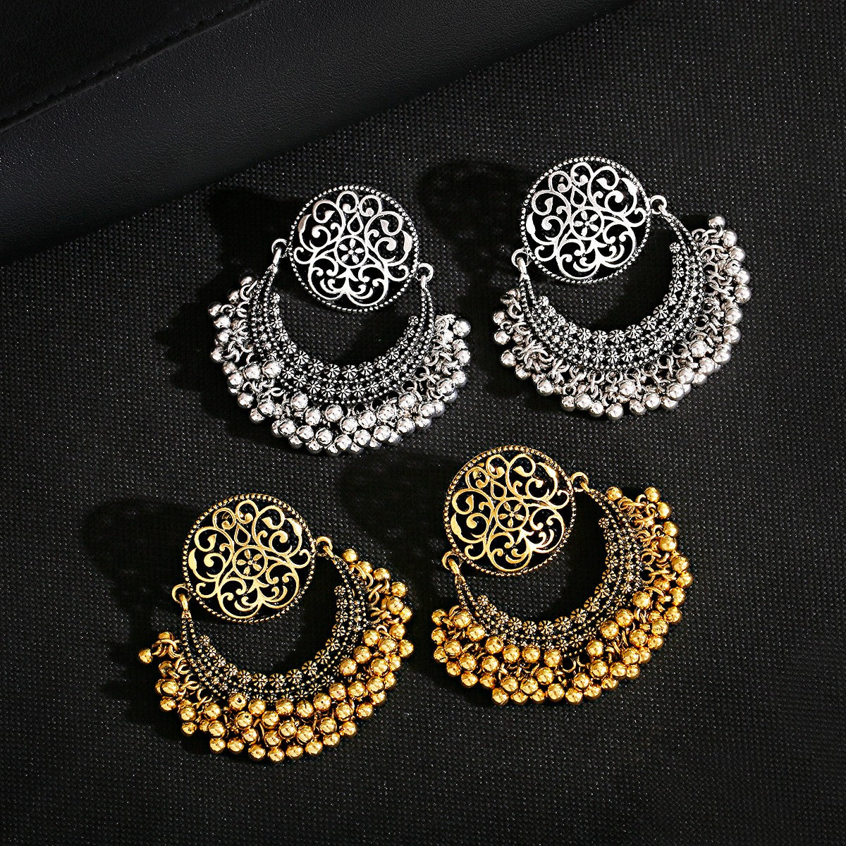 VAKKERT ØREPYNT  FRA INDIA