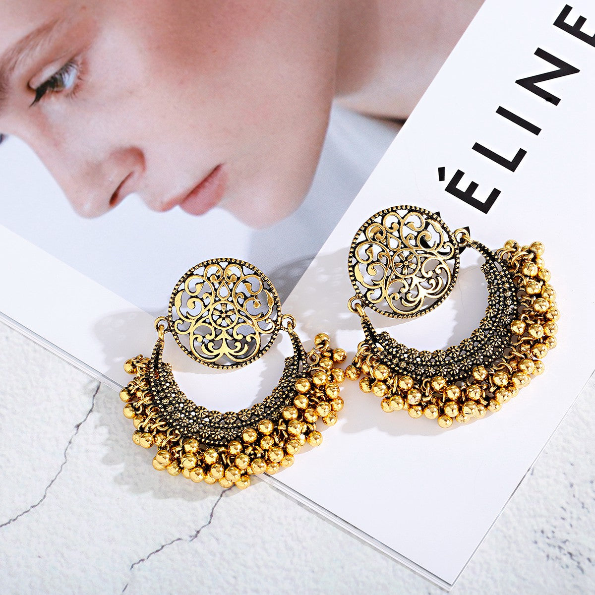 VAKKERT ØREPYNT  FRA INDIA