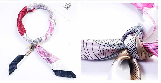 Tørkle Lotus print i Satin Silk feel Hvit | Youtrend