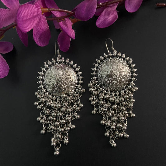 VAKKERT OG UNIKT ØREPYNT