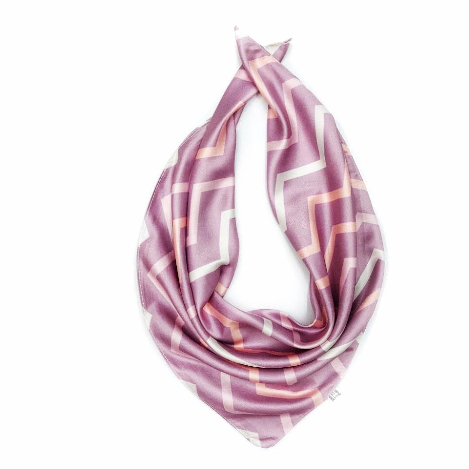 Tørkle med mønster i Silk feel Rosa | Youtrend