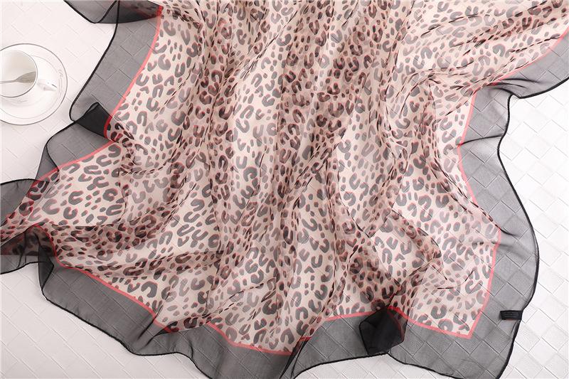 Luxus Chiffon skjerf Leopard Print Beige | Youtrend
