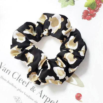 Hårstrikk Scrunchies Flanell Leopard