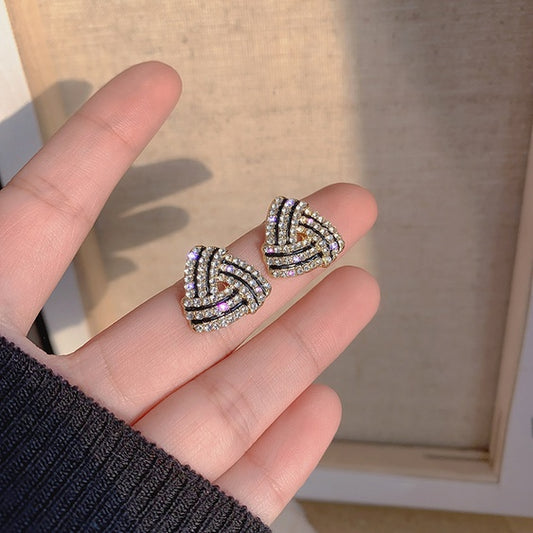 TRIANGELFORMET ØREPYNT