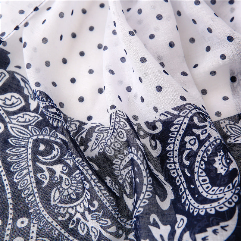 PRINTET POLKA STIL SKJERF