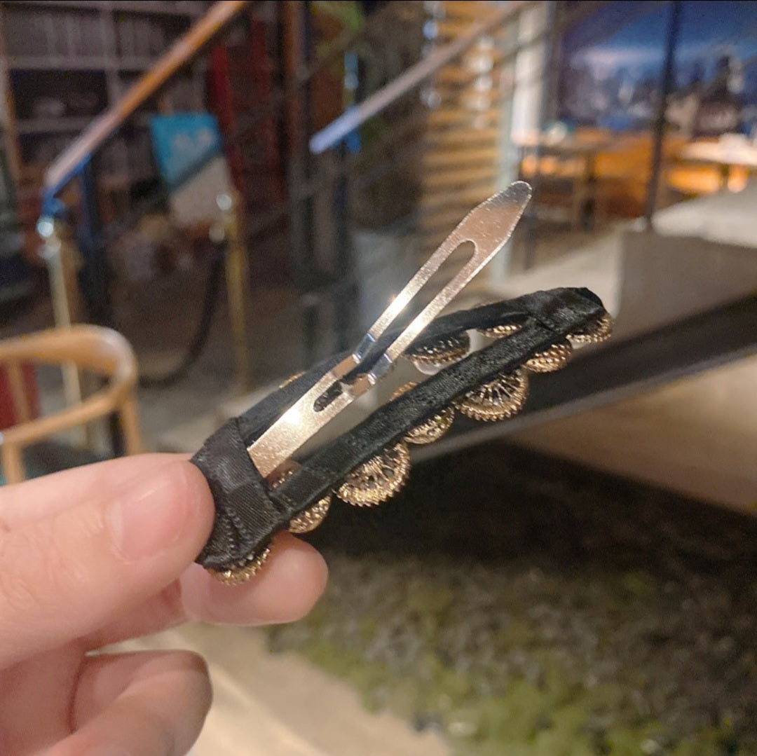RETRO STIL PERLE HÅRSPENNE