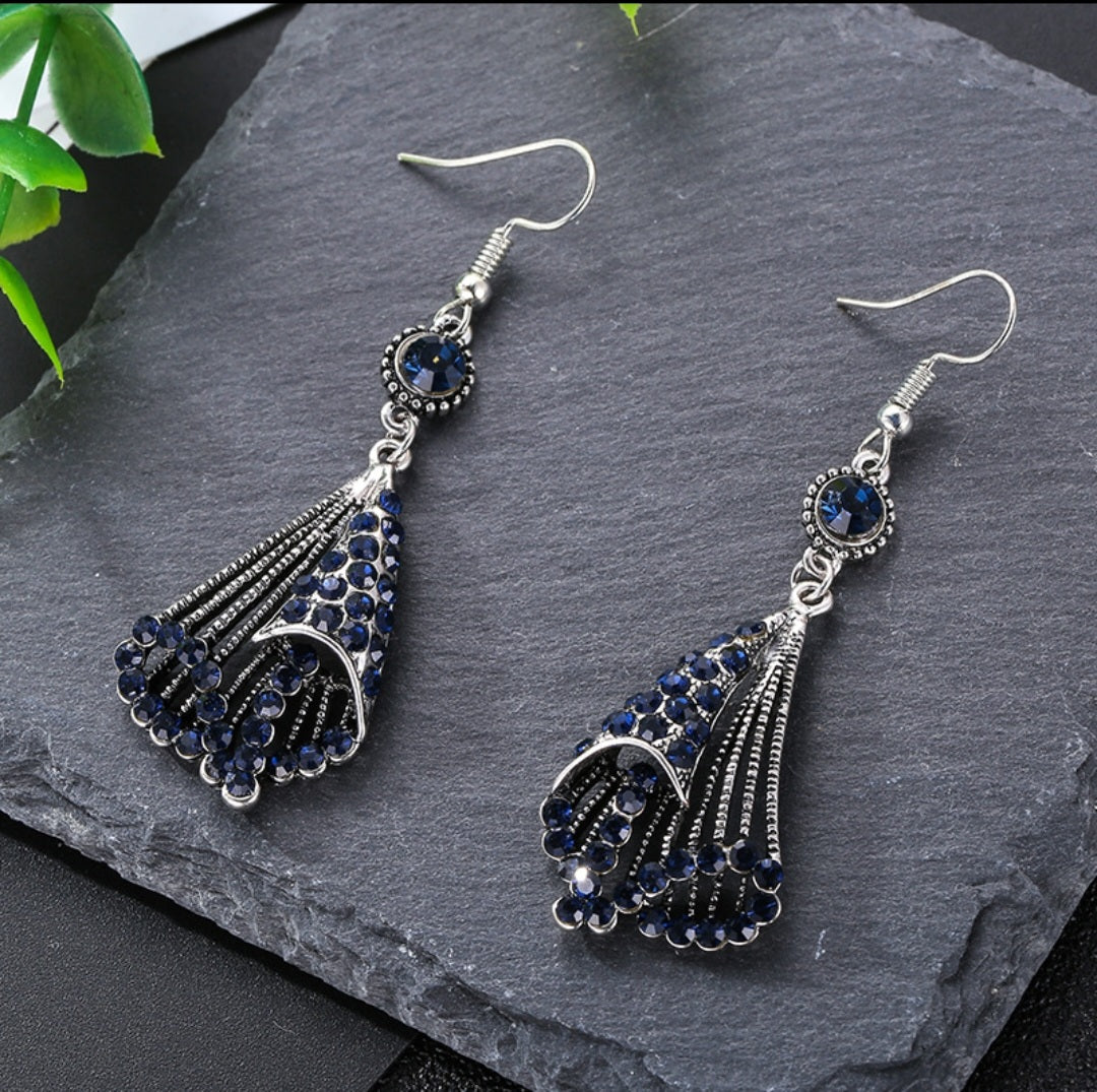 RETRO MULTI LAYER ØREPYNT