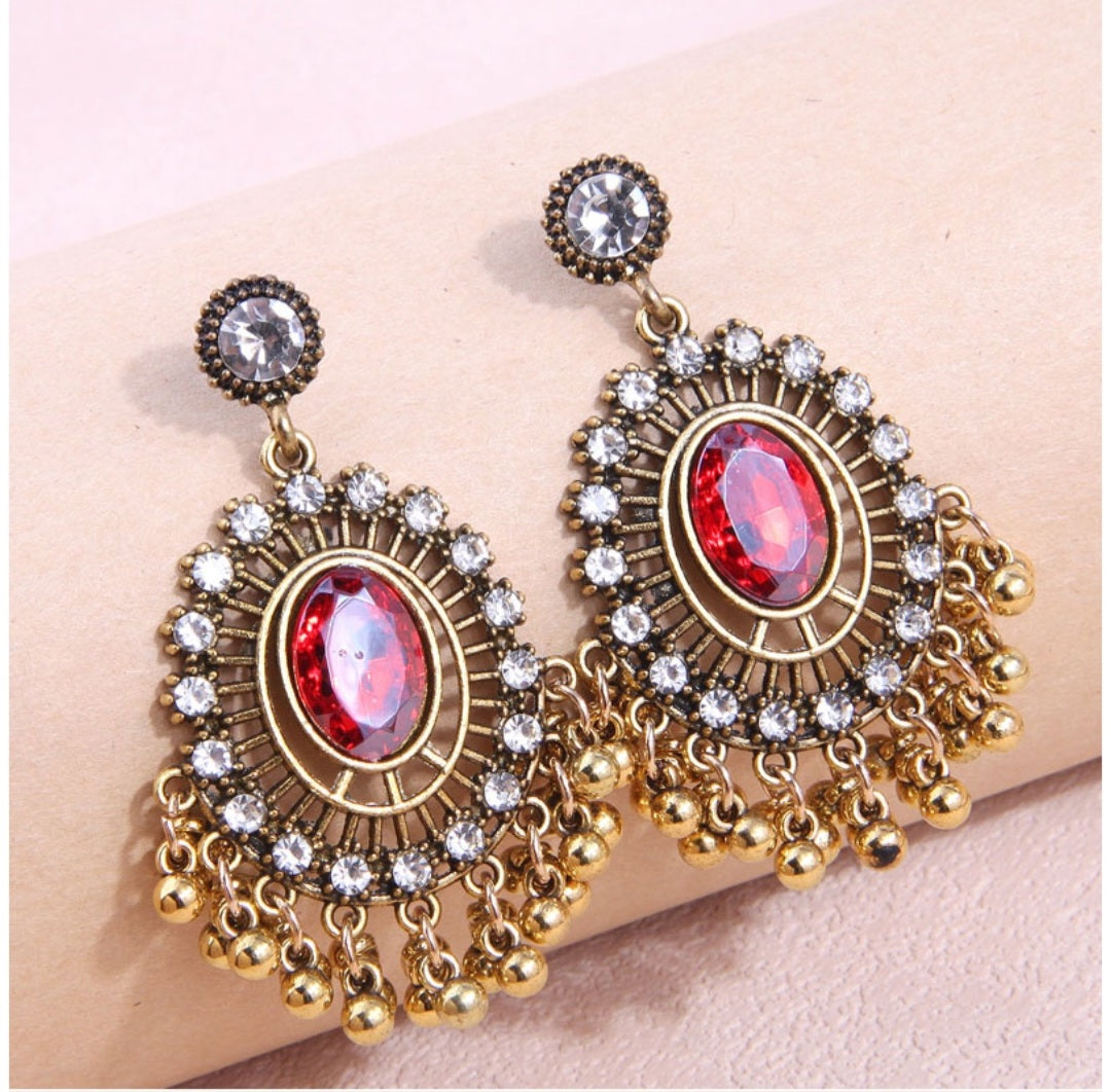 RETRO TASSEL ALLOY ØREPYNT