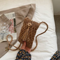 HÅNDLAGET LITEN VESKE