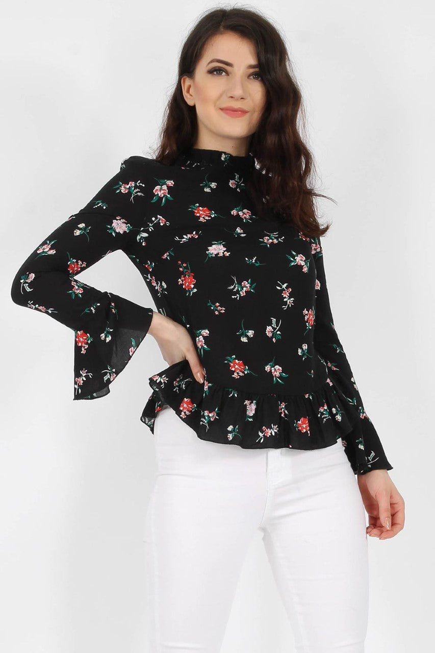 Svart blomstret bluse